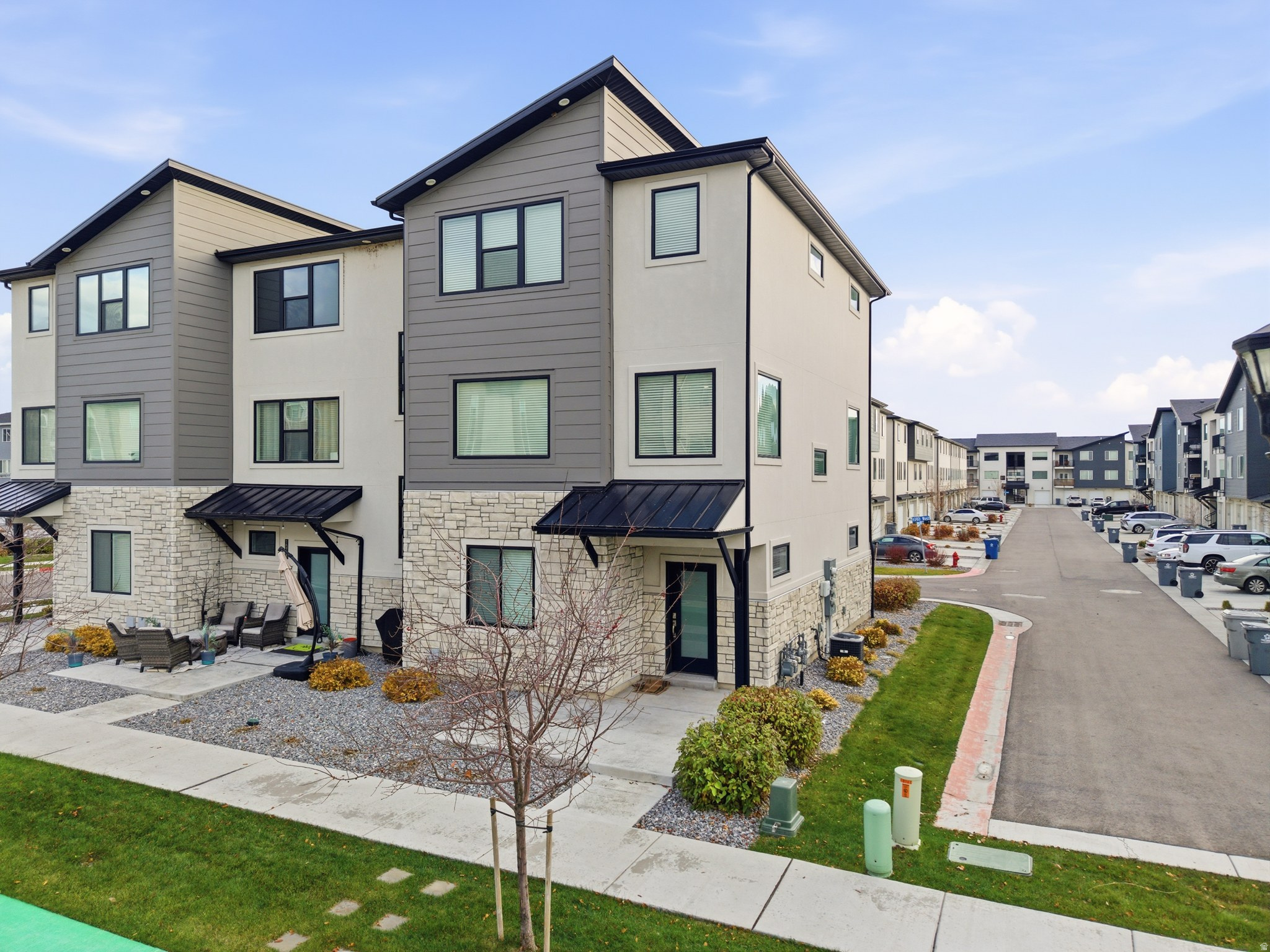 ROCKWELL RANCH - Residential