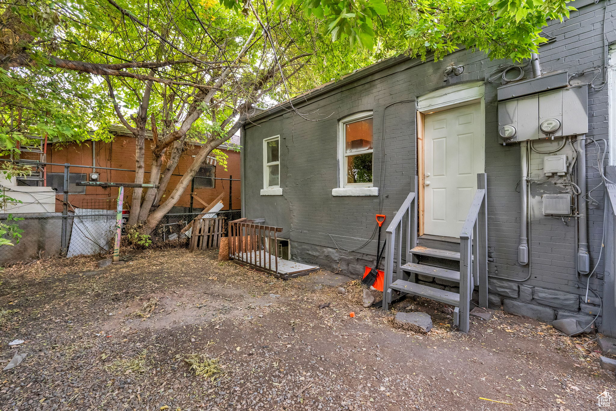 HEATHS SUB - Residential Income