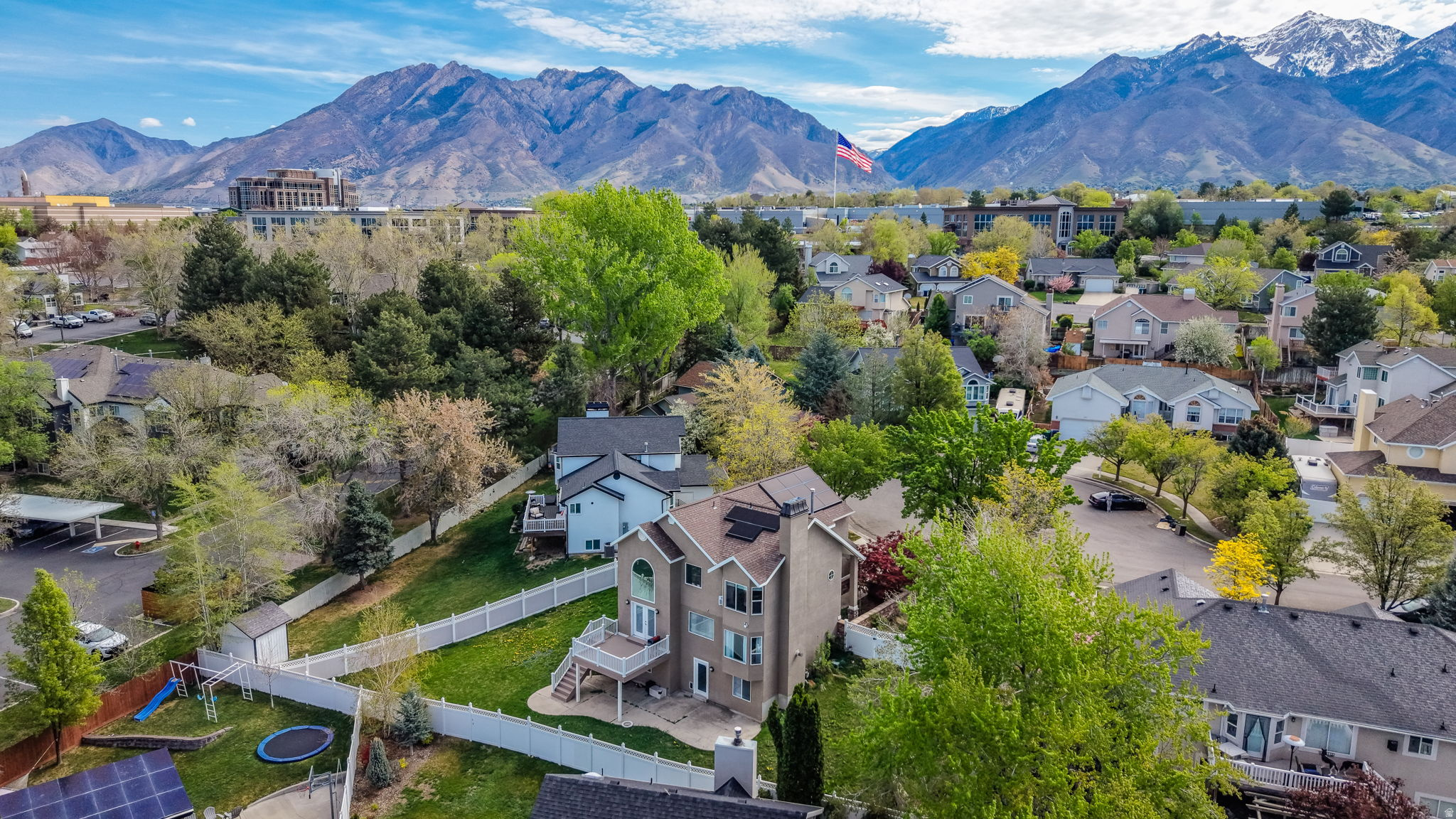 HIGH POINT - Residential