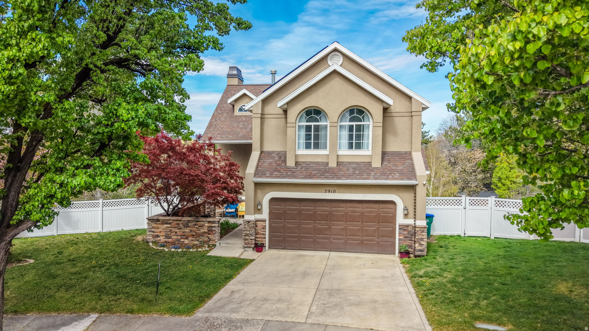 HIGH POINT - Residential