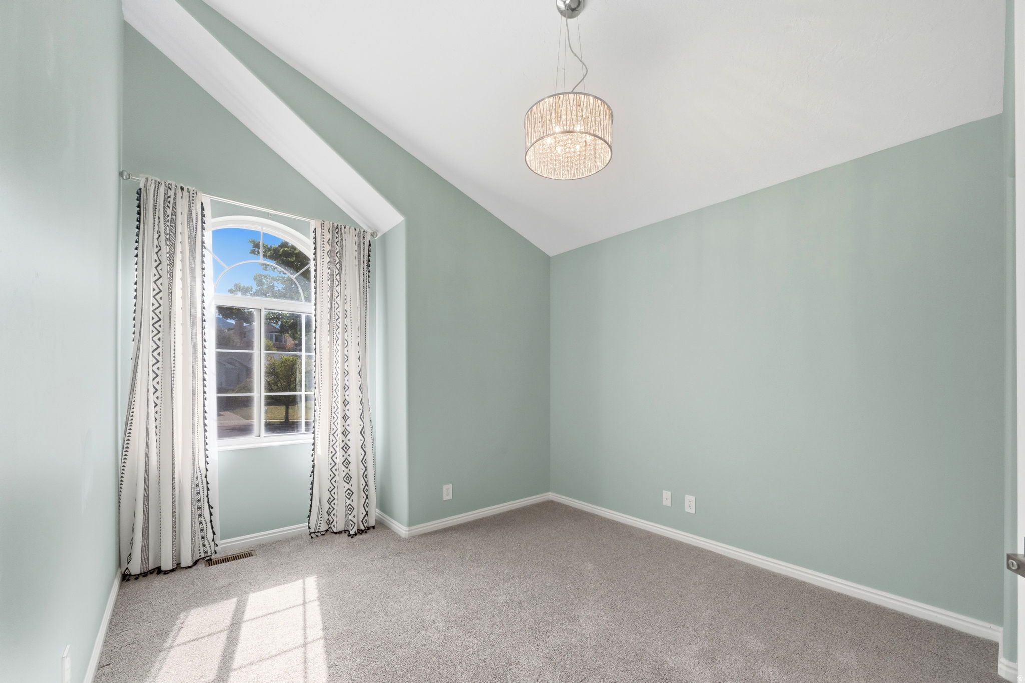 HIGH POINT - Residential