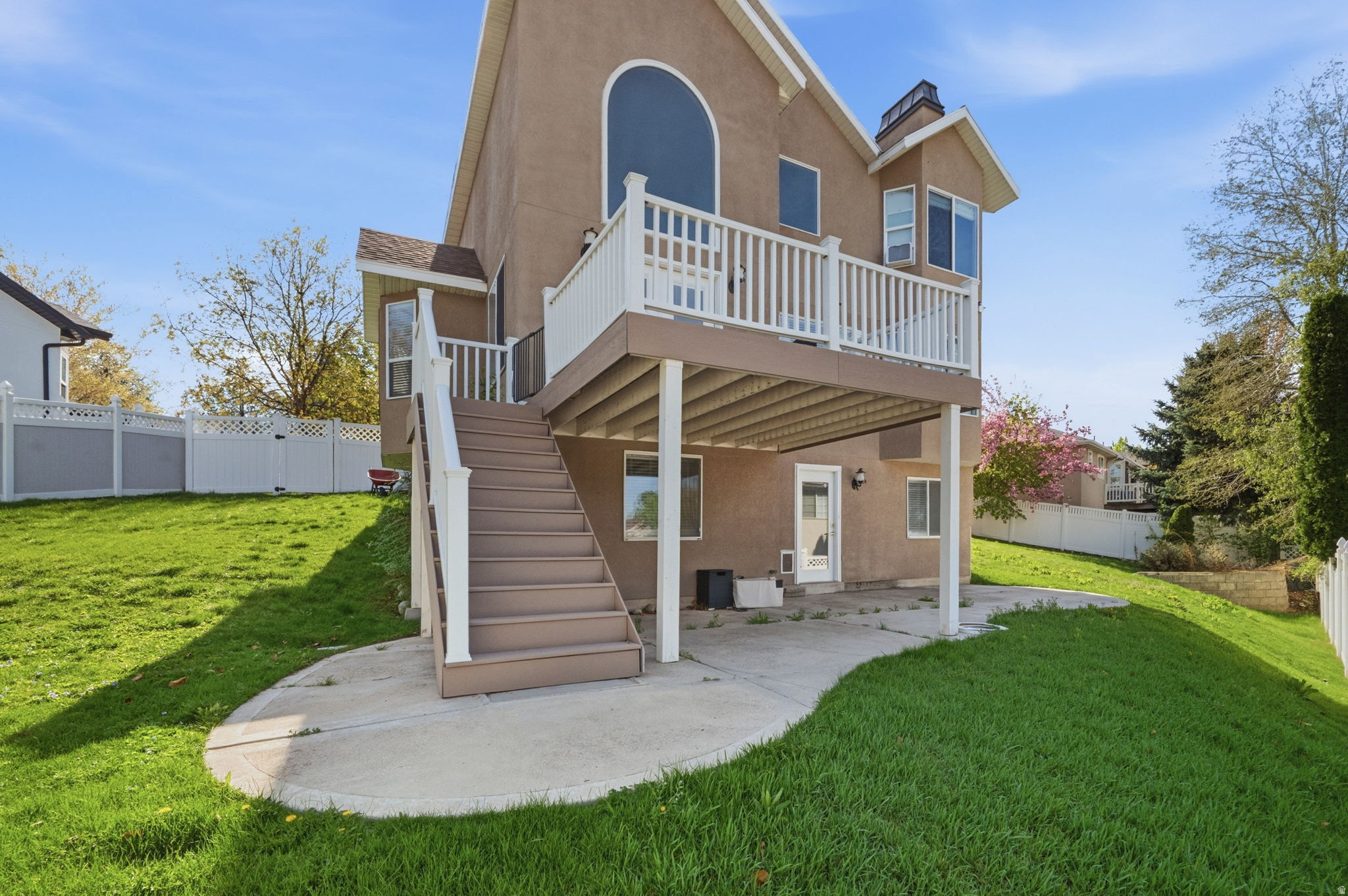 HIGH POINT - Residential