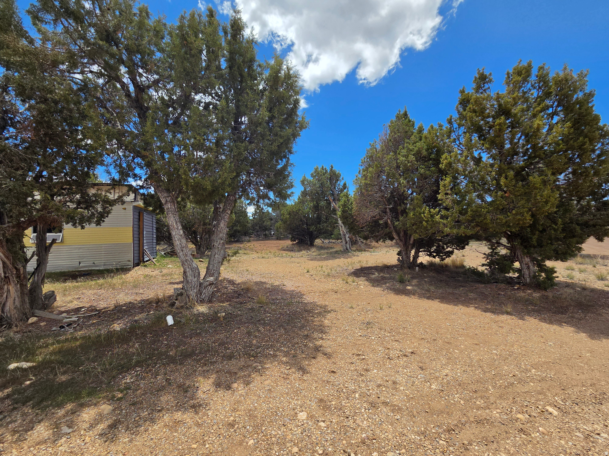 BANDANNA RANCH - Residential