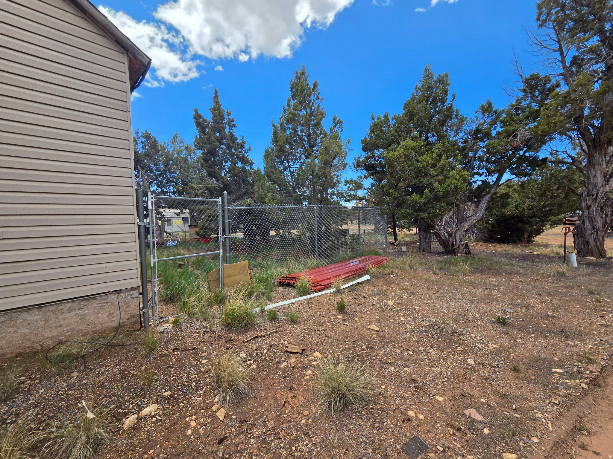 BANDANNA RANCH - Residential