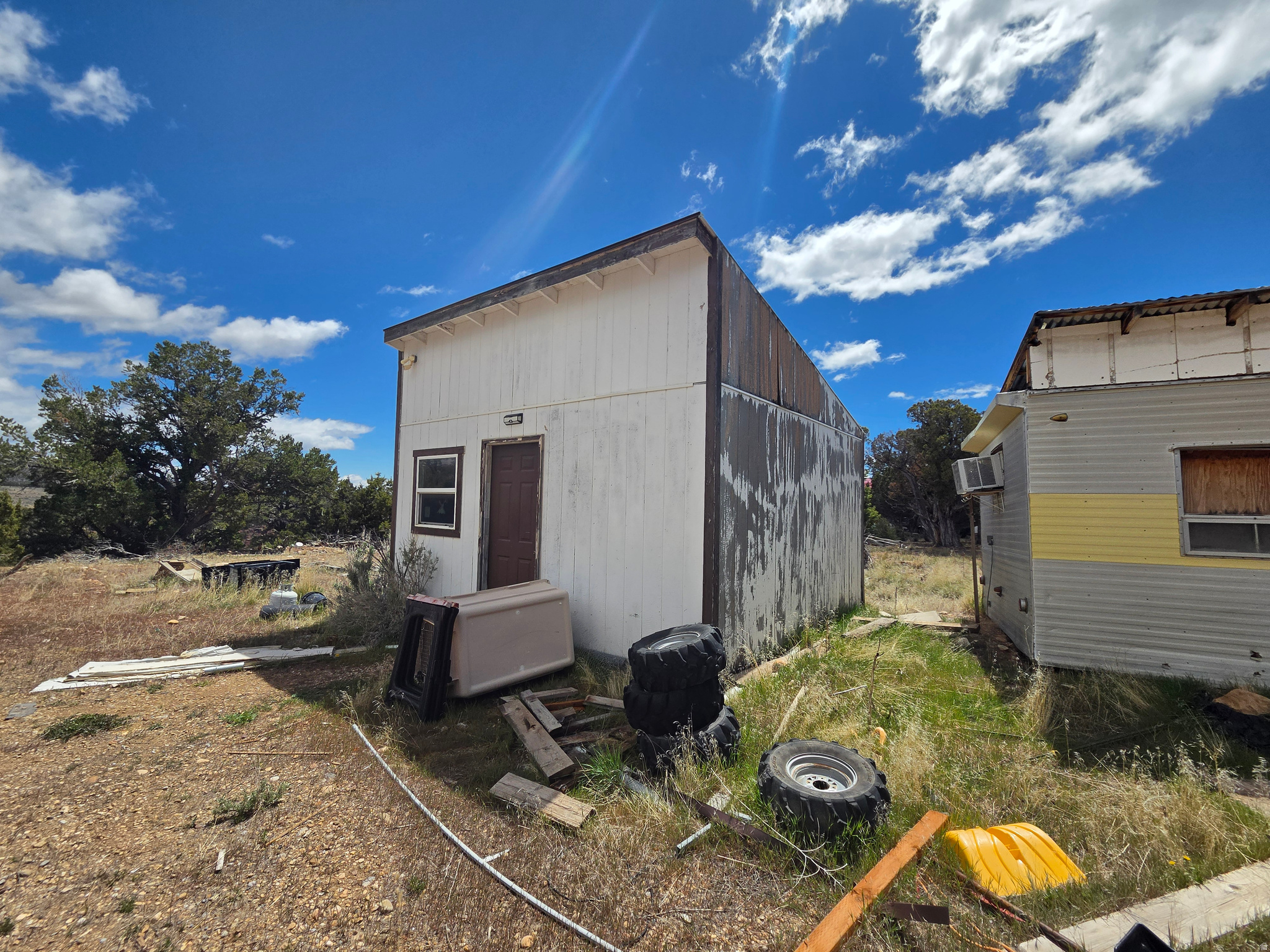 BANDANNA RANCH - Residential