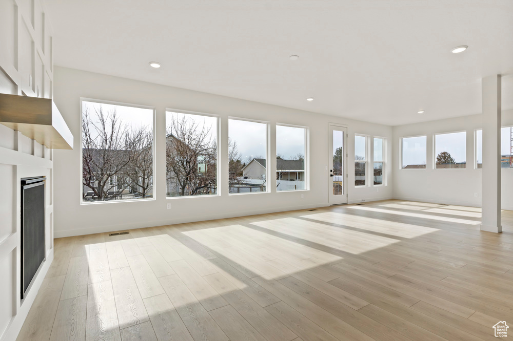 EASTRIDGE PARK - Residential