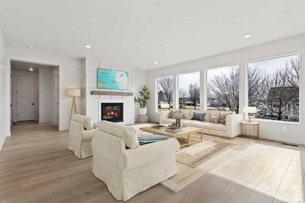 1340 E HOLLYHOCK WAY