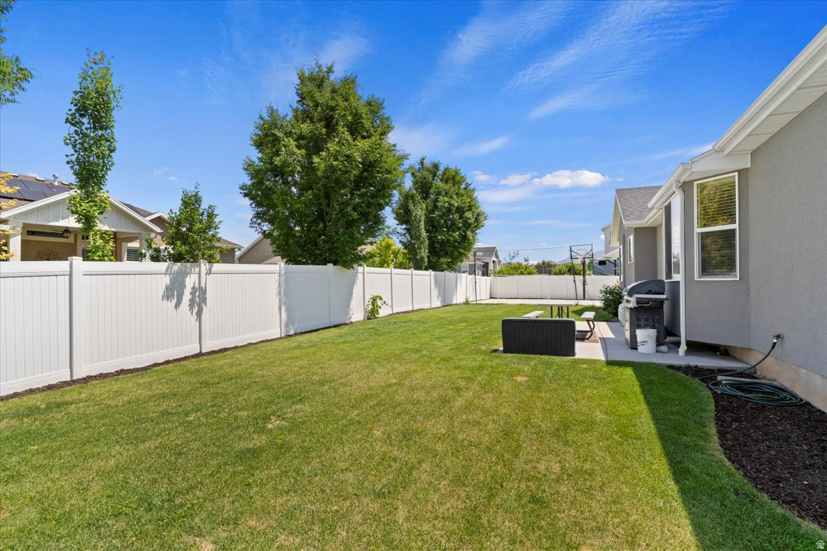 LAURELWOOD LAND PHAS - Residential