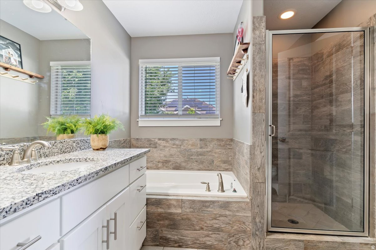 LAURELWOOD LAND PHAS - Residential