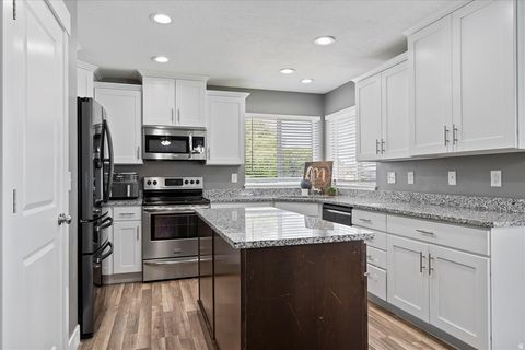 Tiny photo for 1628 W 1050 S, Syracuse, UT 84075 (MLS # 2156083)
