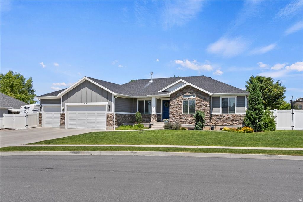 Photo of 1628 W 1050 S, Syracuse, UT 84075 (MLS # 2156083)