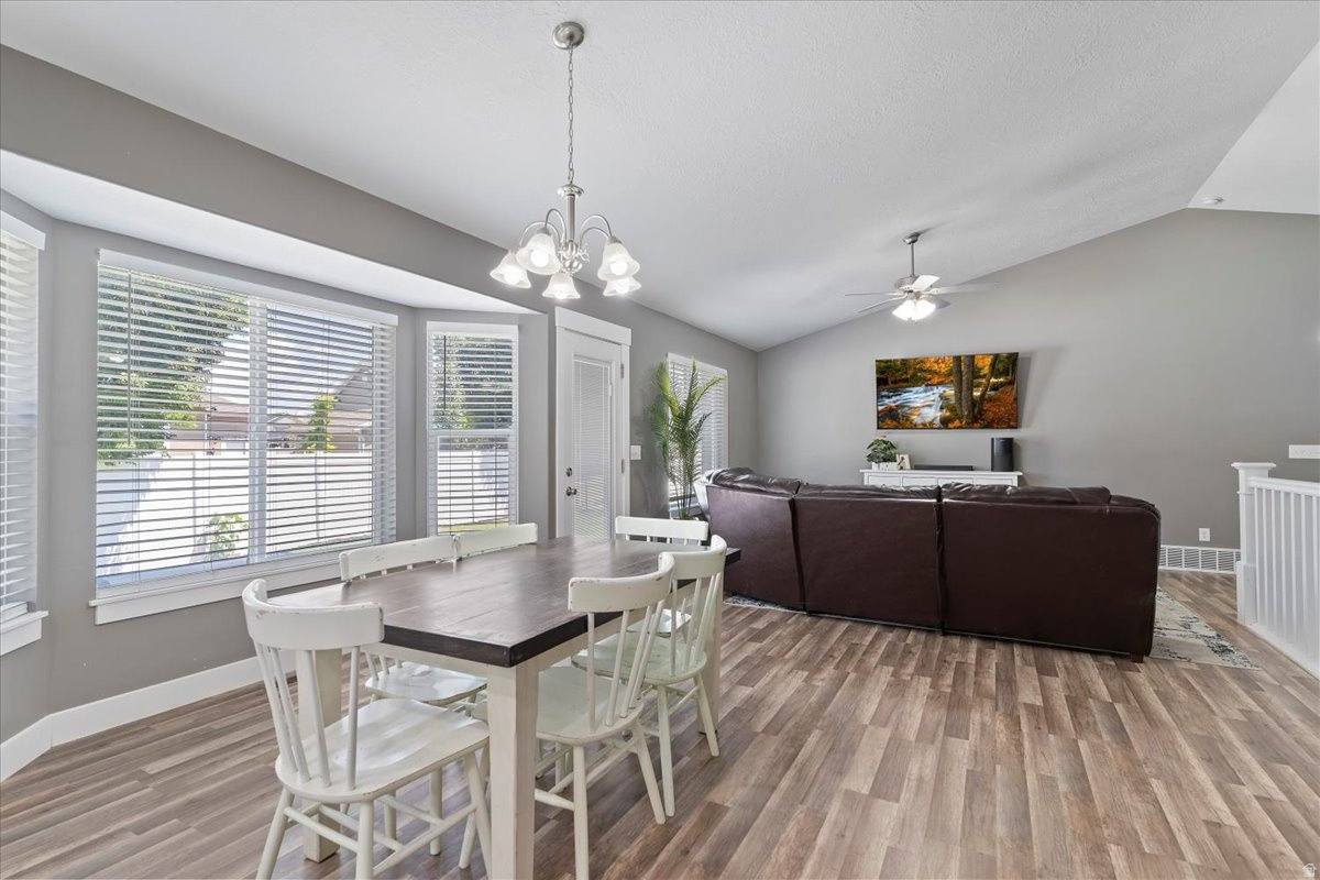 LAURELWOOD LAND PHAS - Residential