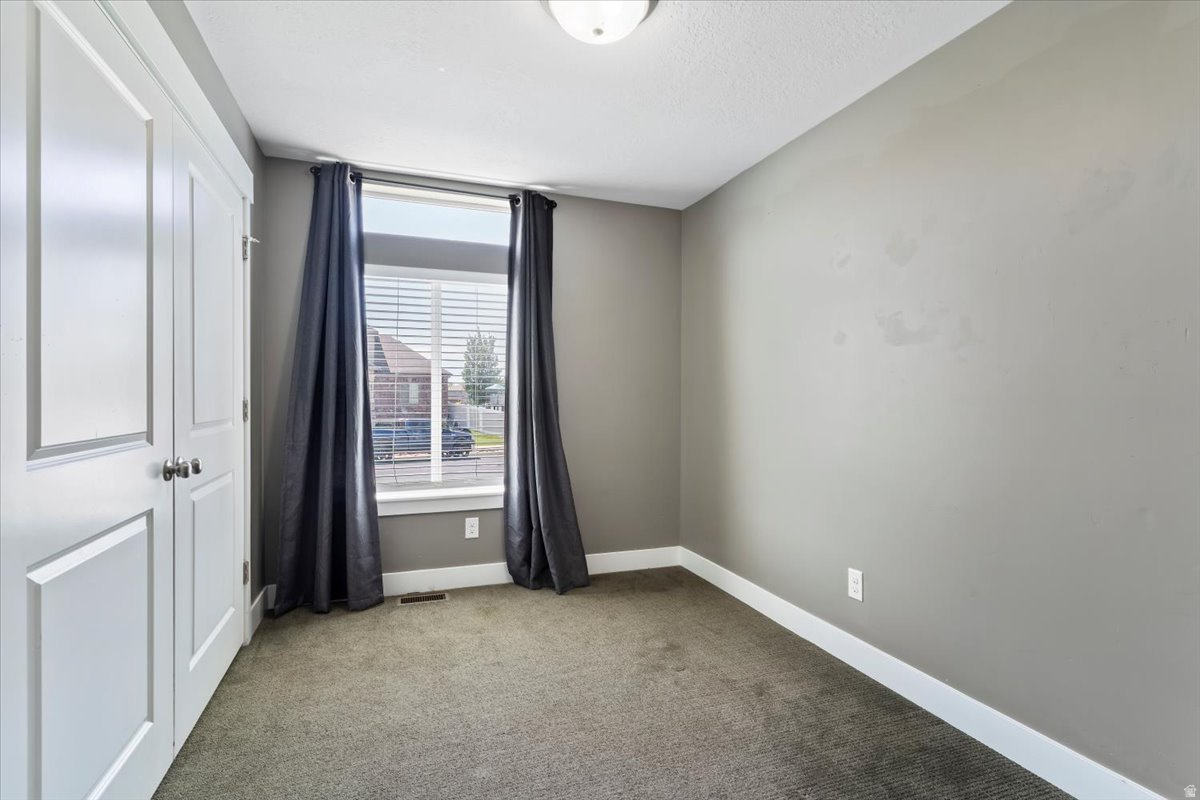 LAURELWOOD LAND PHAS - Residential