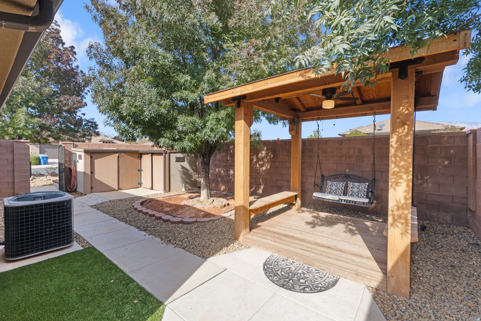 NEW WARM SPRINGS - Residential