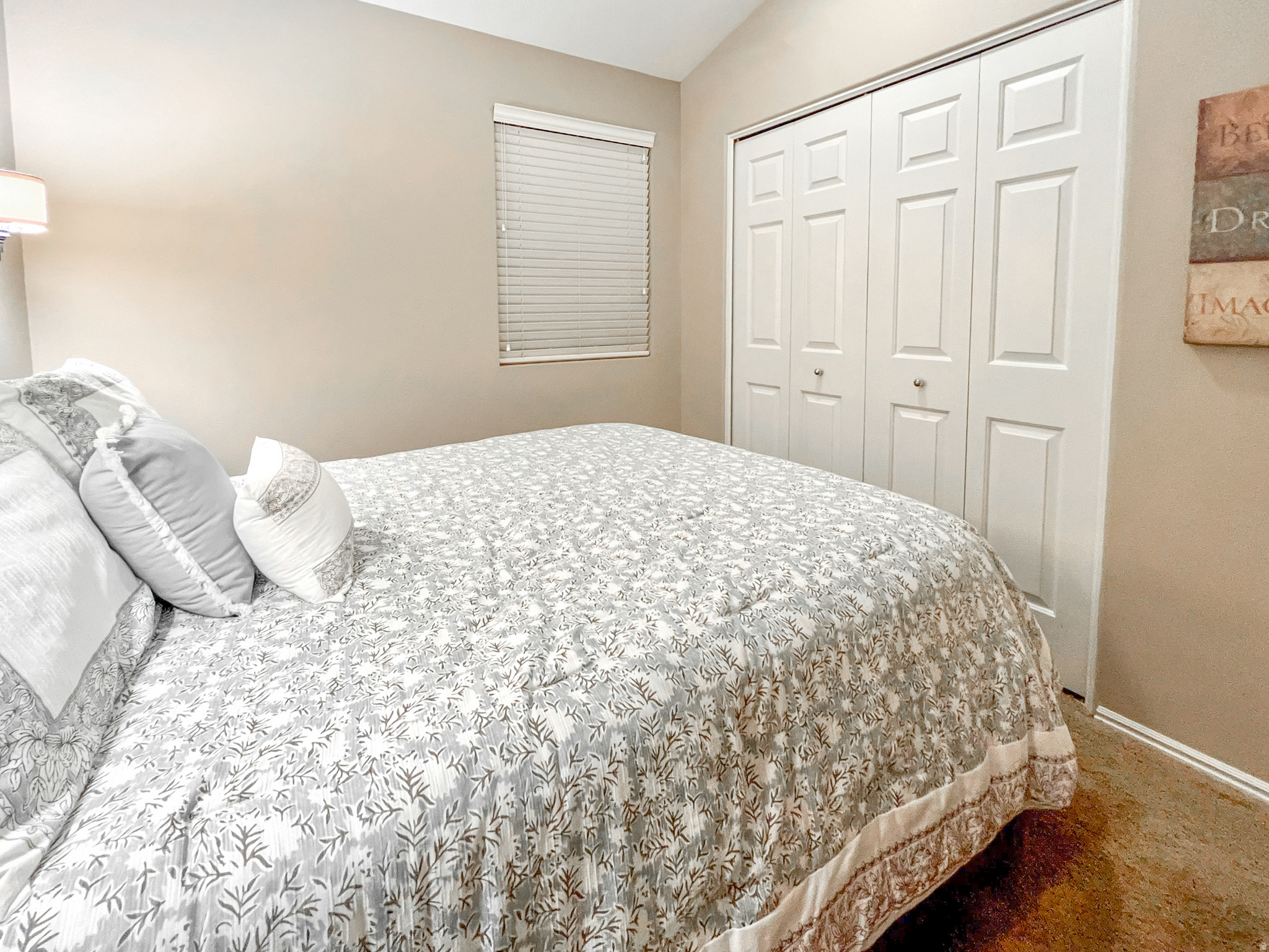 COTTAGES SOUTH - Residential Income