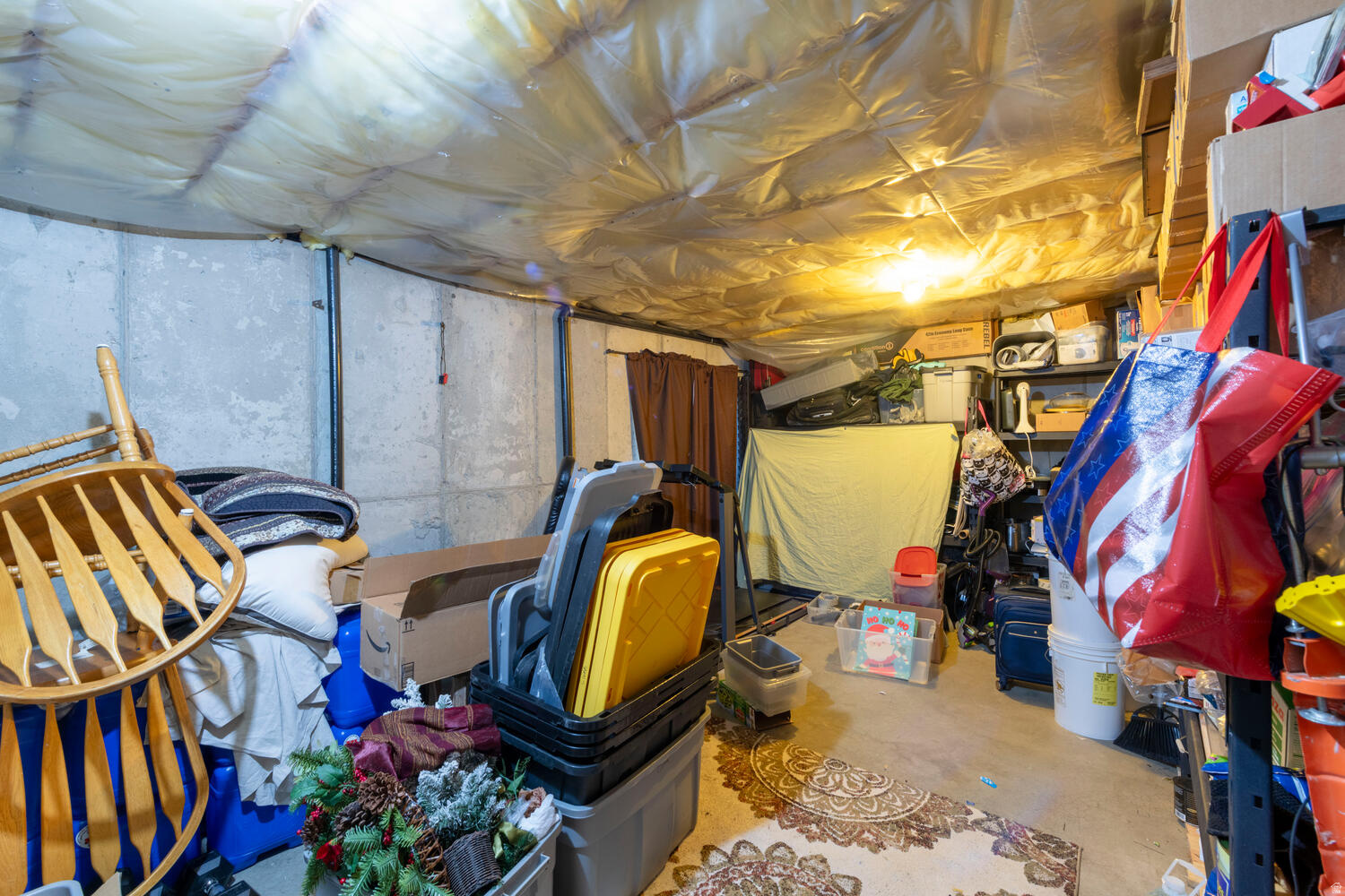 HILLCREST ESTATES - Residential Income