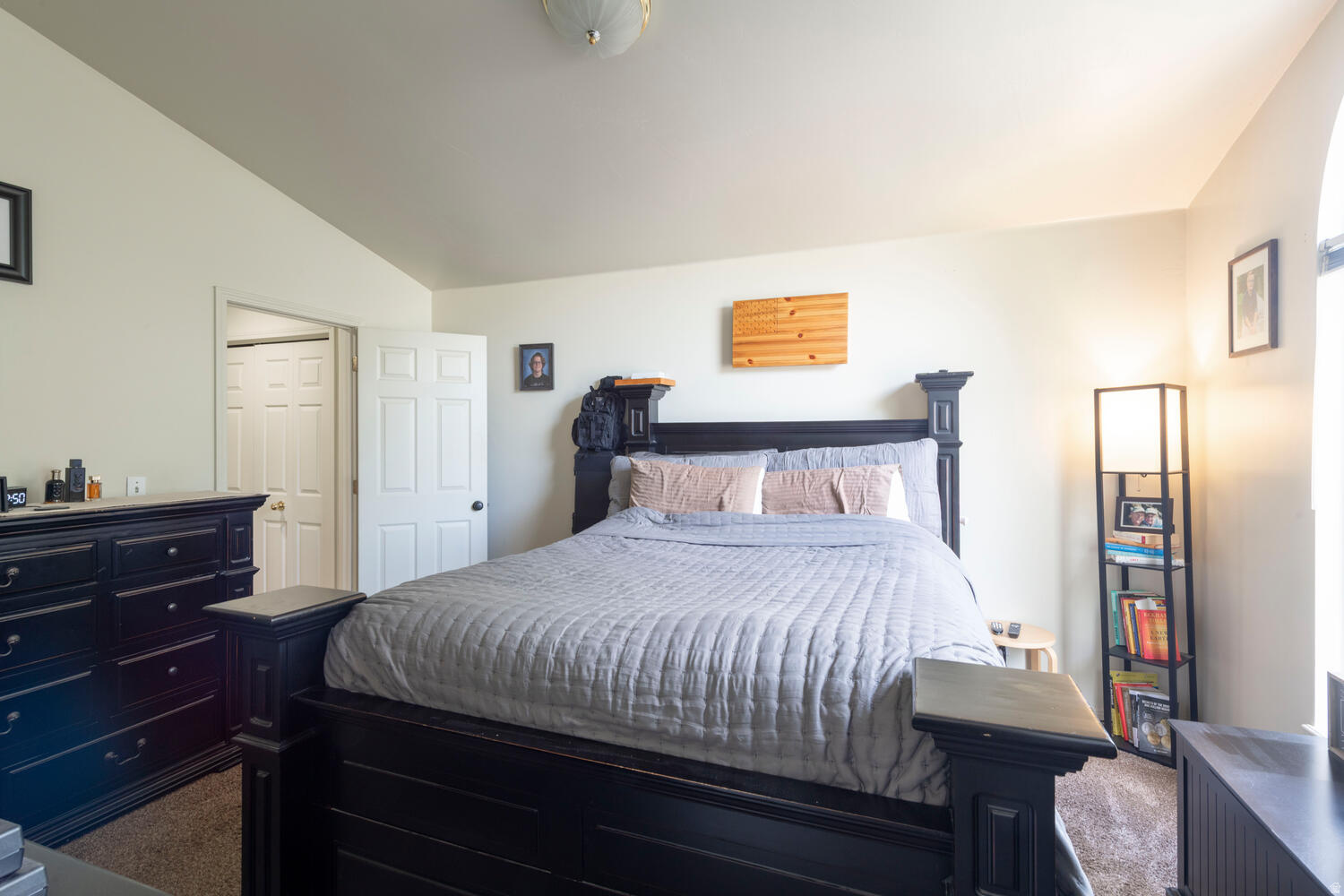 HILLCREST ESTATES - Residential Income