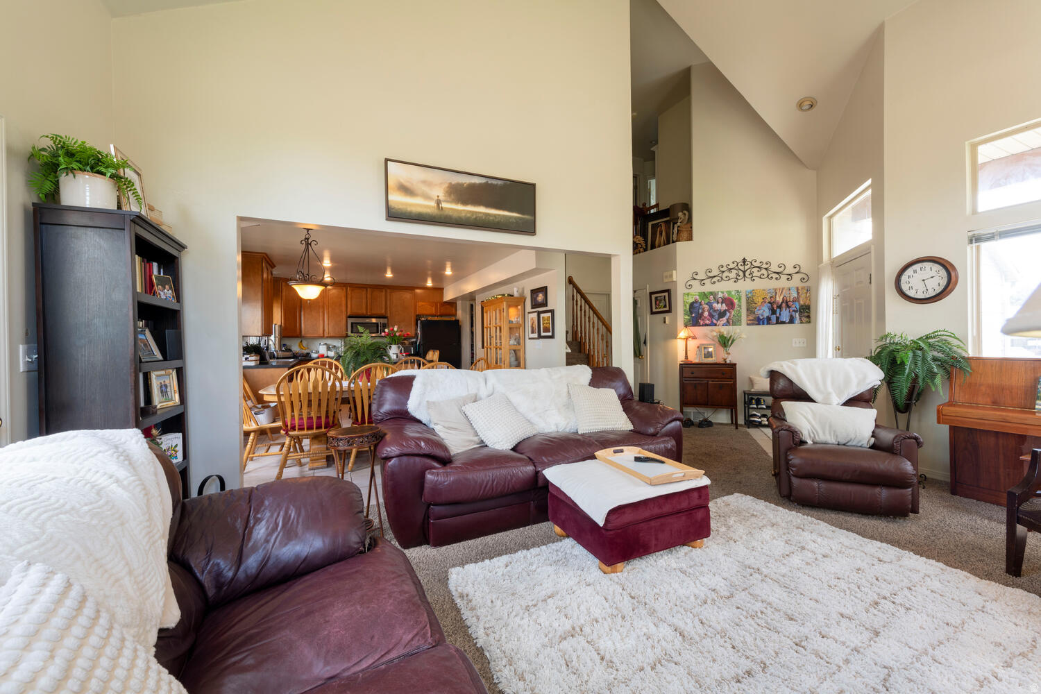 HILLCREST ESTATES - Residential Income