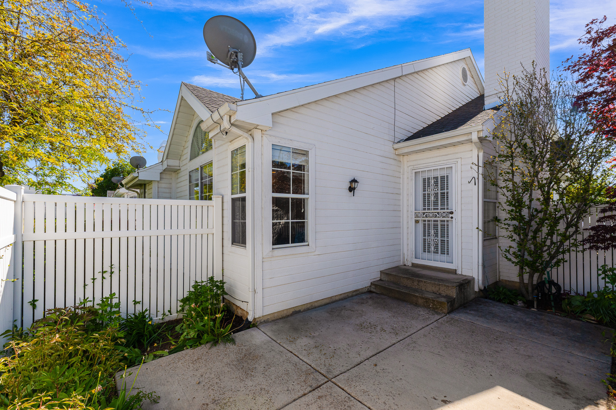 DANEBURY LANE #3 - Residential