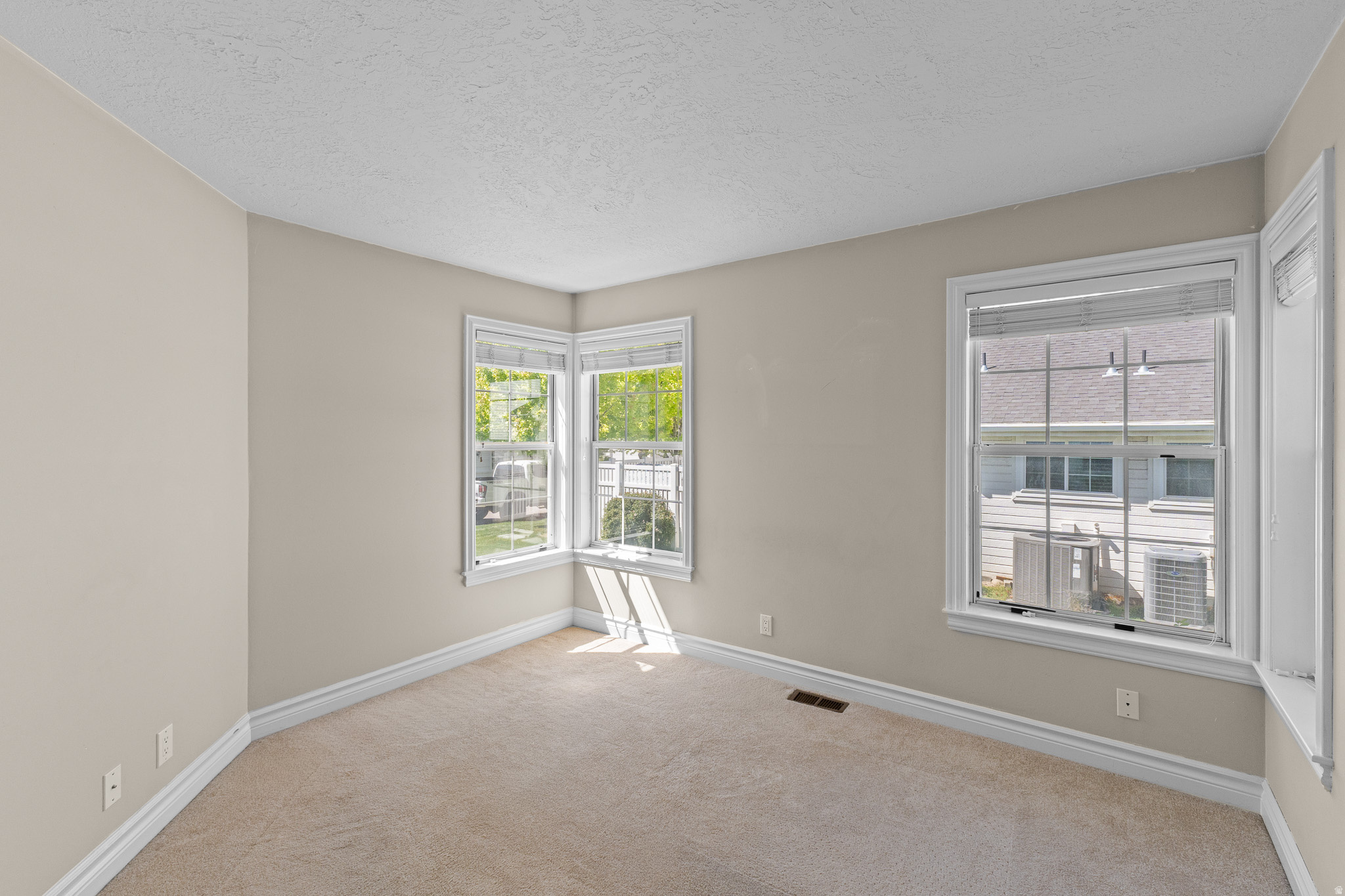 DANEBURY LANE #3 - Residential