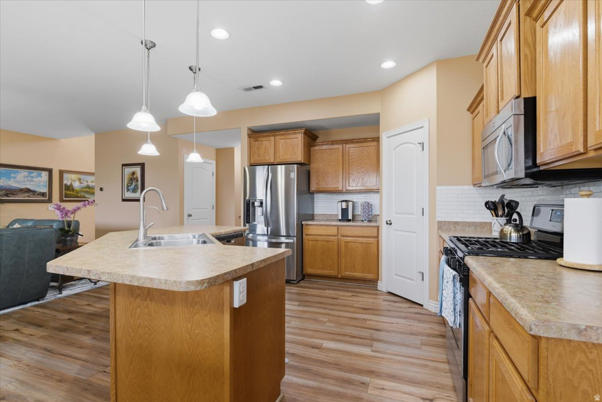 FOXBORO SOUTH - Residential