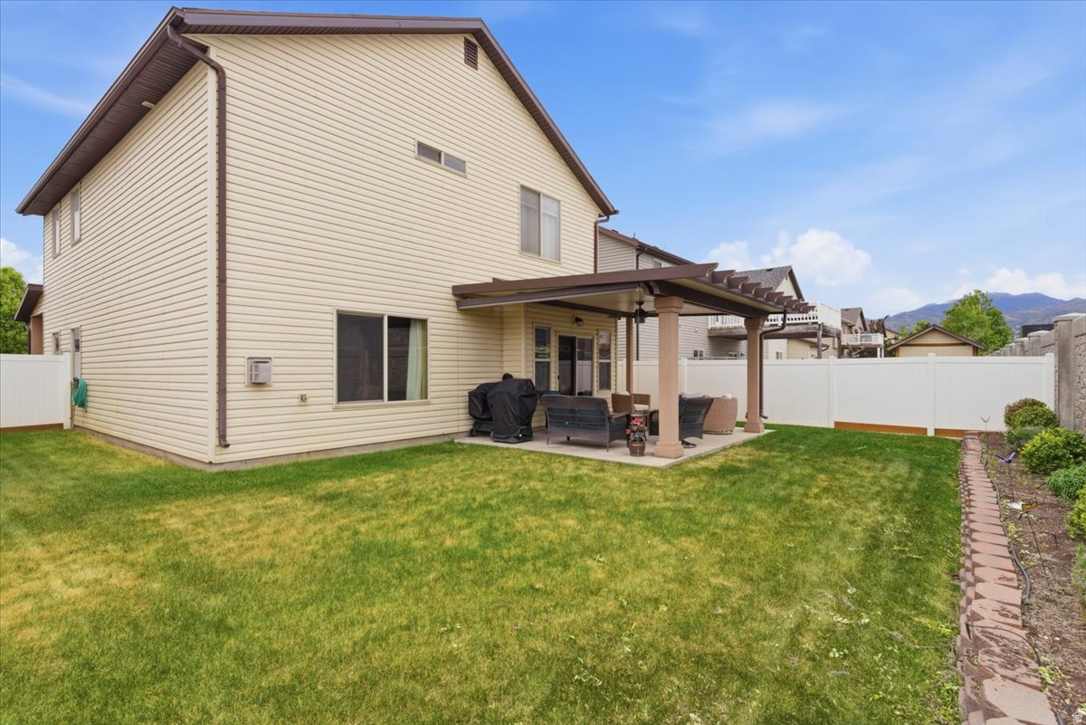 FOXBORO SOUTH - Residential