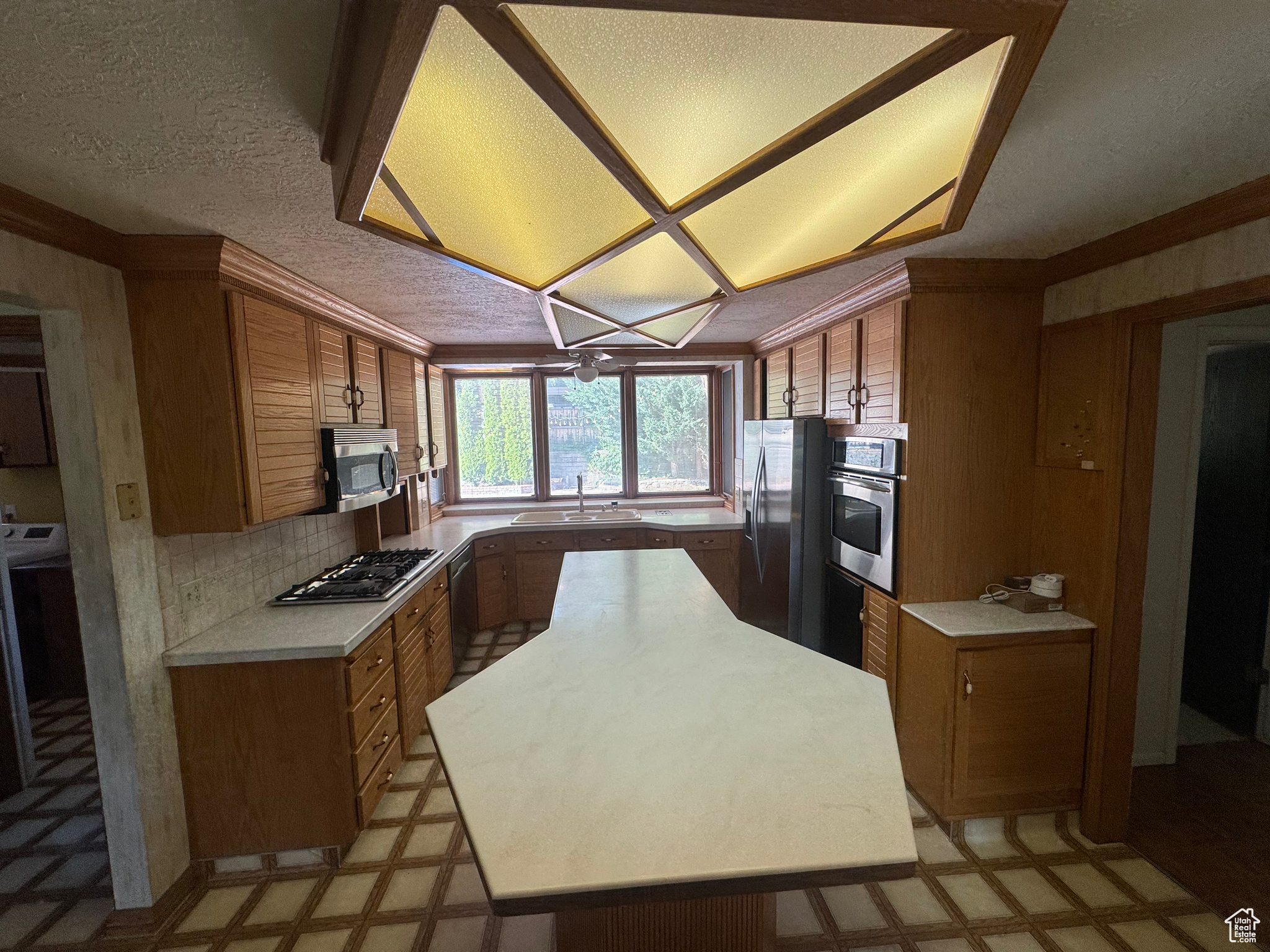 WILLOW CREEK HEIGHTS - Residential