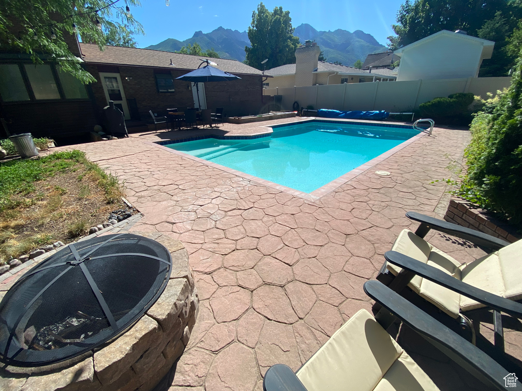WILLOW CREEK HEIGHTS - Residential