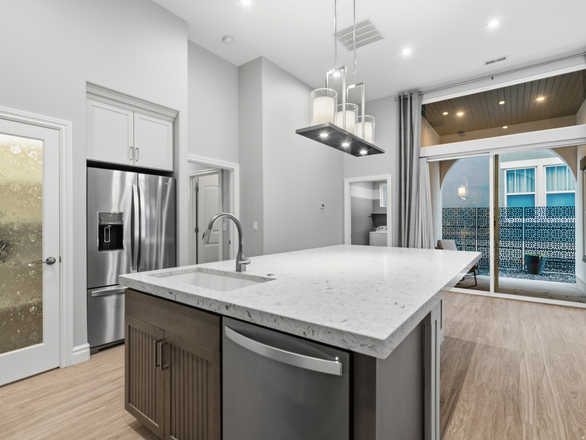 SPRINGHOUSE - Residential Income