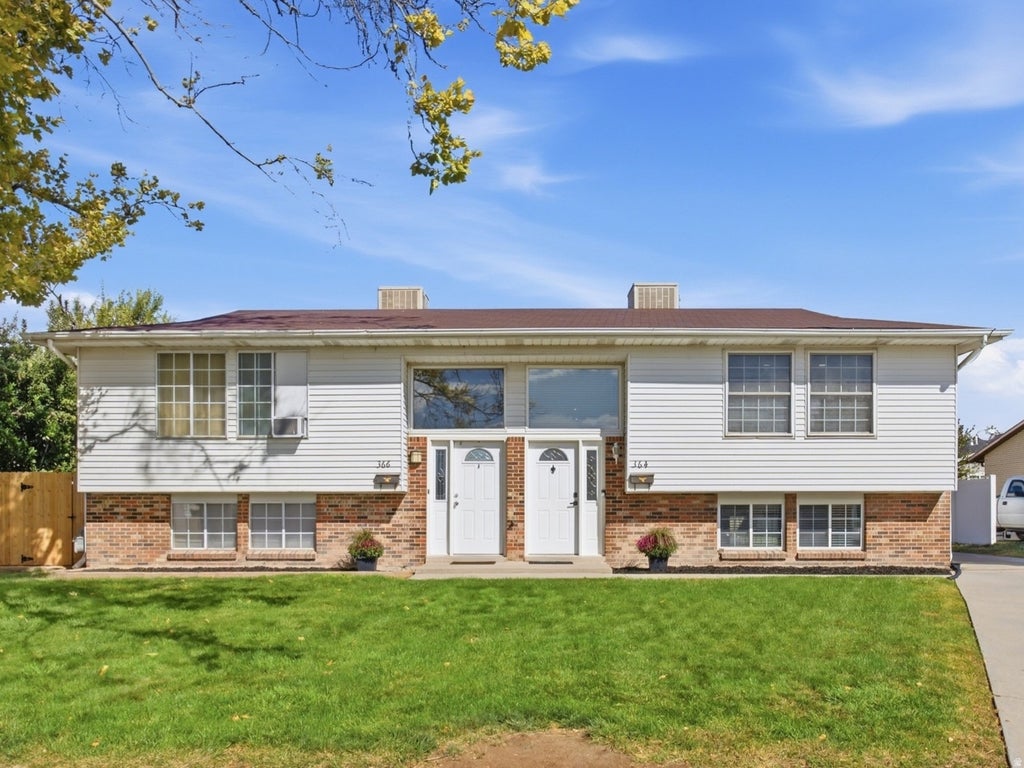 Photo of 364 W HARVARD DR #B, Midvale, UT 84047 (MLS # 2186783)