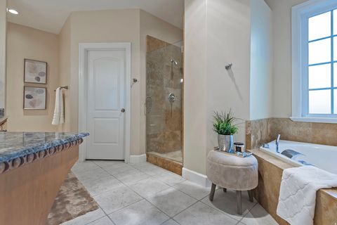 Tiny photo for 302 SUMMERMEADOW CIR, Bountiful, UT 84010 (MLS # 2122405)