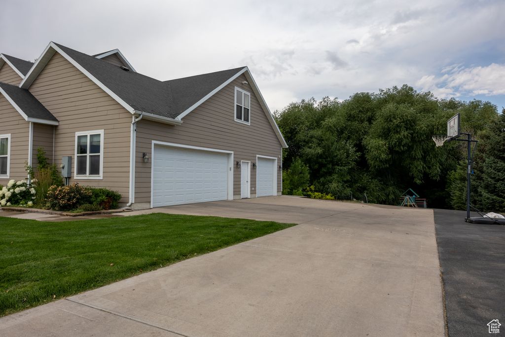 Photo of 8797 S BRIDGER BLVD, Paradise, UT 84328 (MLS # 2108283)