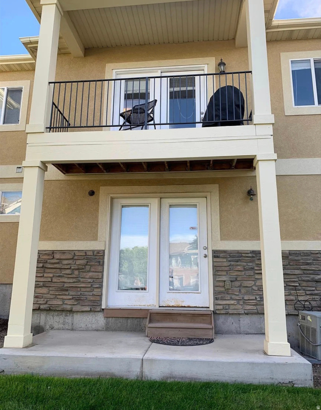 THE BOLDERS - Residential Lease