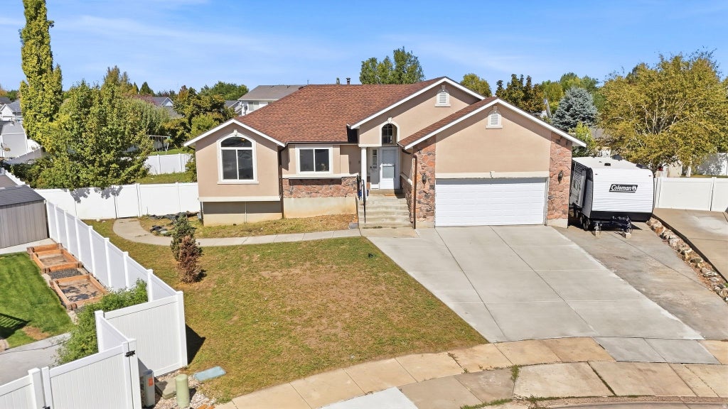 Photo of 569 E 2200 S, Clearfield, UT 84015 (MLS # 2185763)