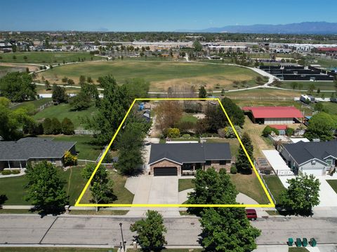 Tiny photo for 2840 W COUNTRY CLASSIC DR S, Bluffdale, UT 84065 (MLS # 2156787)