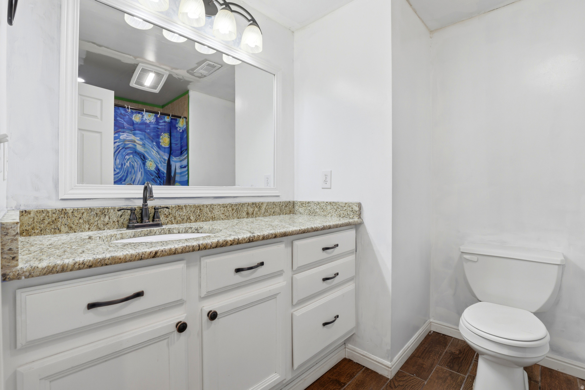 COUNTRY CLASSIC ESTATES - Residential
