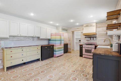 Tiny photo for 2840 W COUNTRY CLASSIC DR S, Bluffdale, UT 84065 (MLS # 2156787)