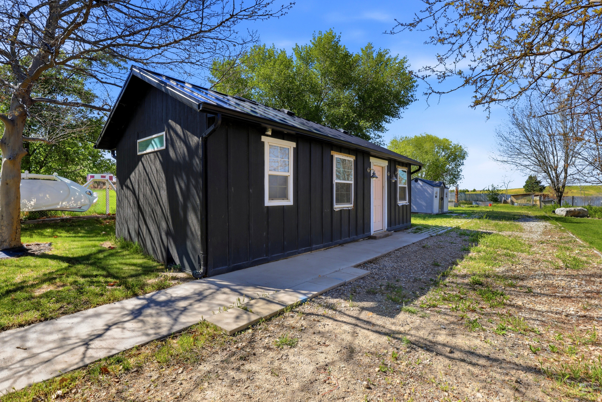 COUNTRY CLASSIC ESTATES - Residential