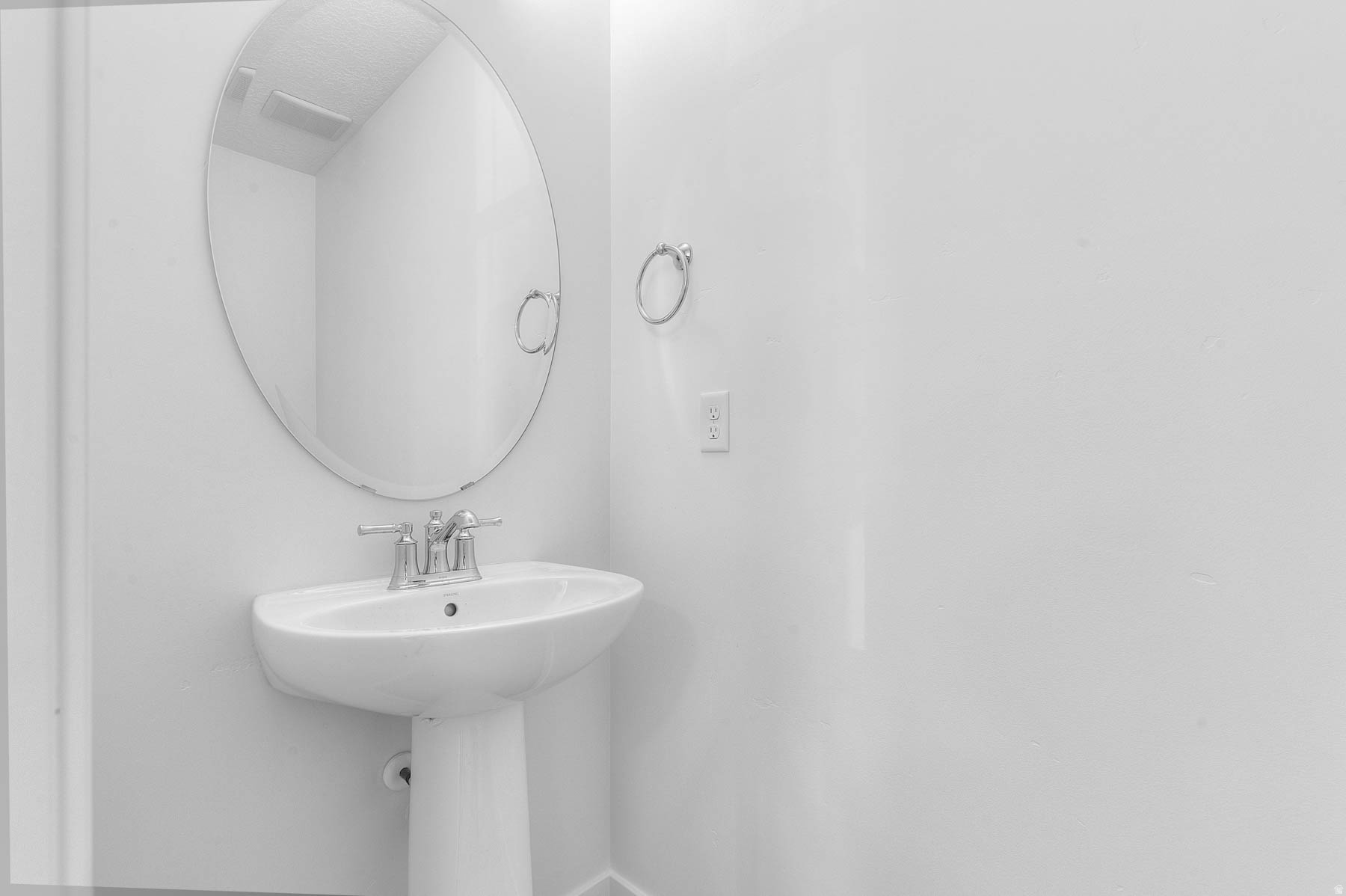 AMBERLY PLACE 14 - Residential