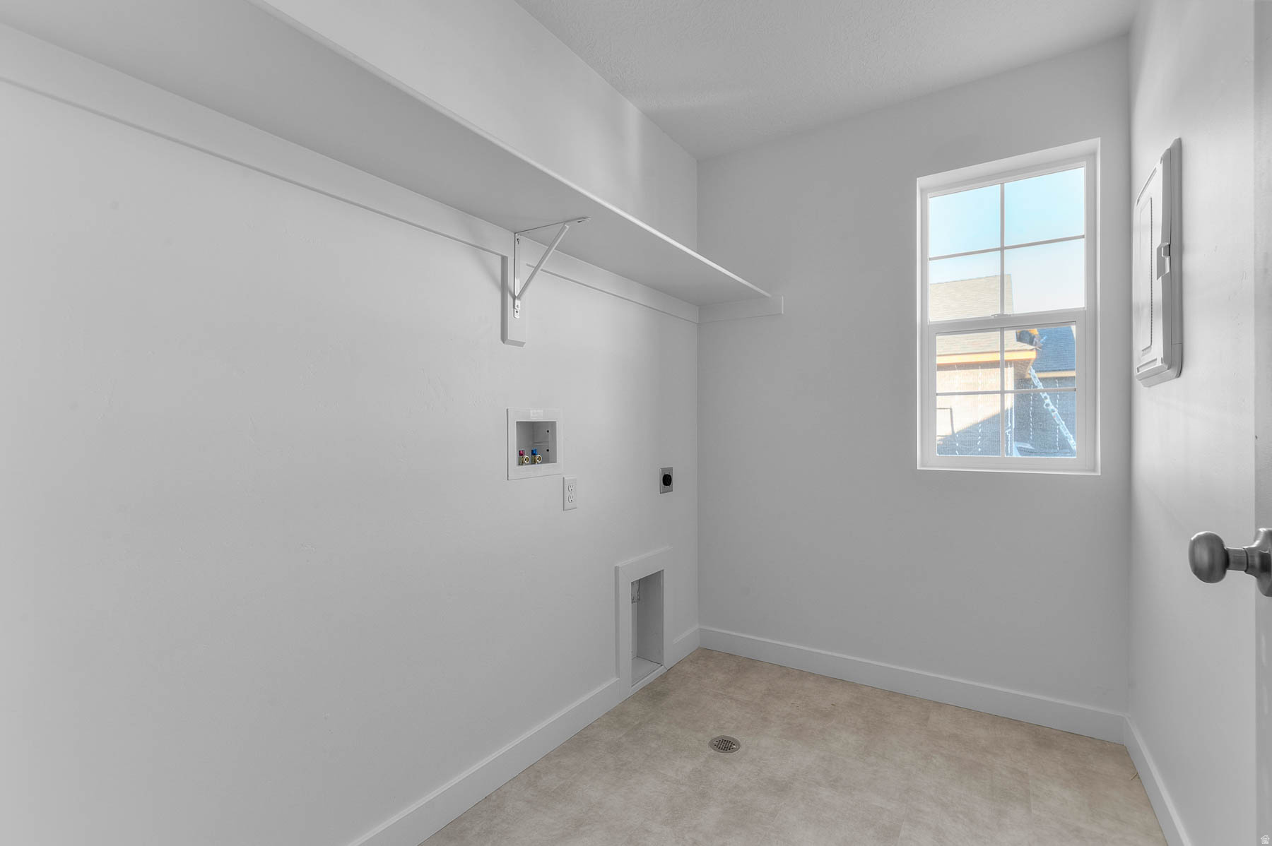 AMBERLY PLACE 14 - Residential