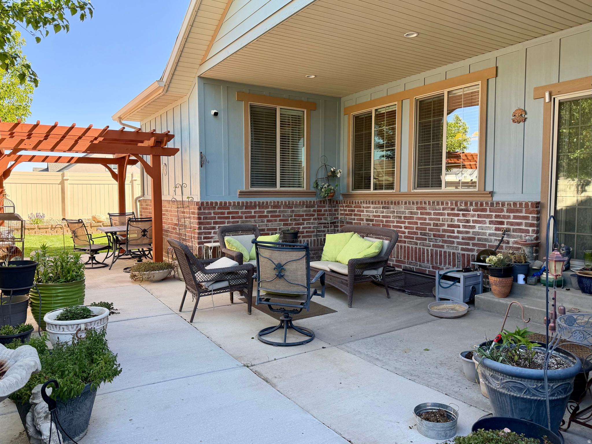 HERITAGE VILLAGE - Residential