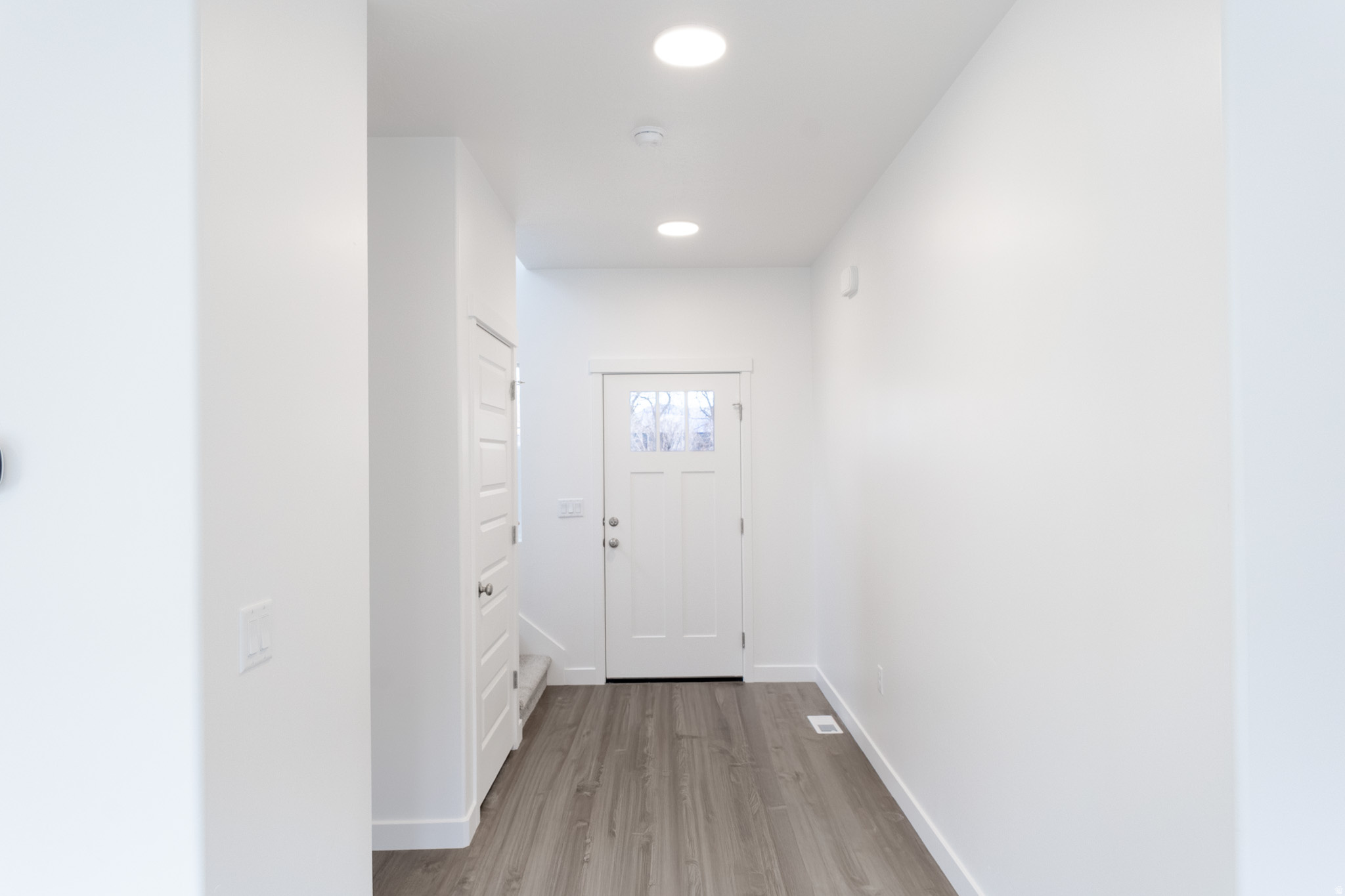 MAGNOLIA WEST - Residential