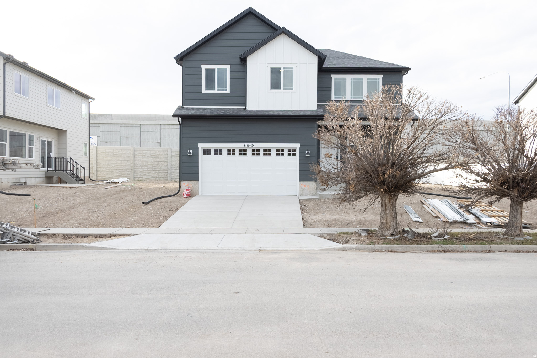 MAGNOLIA WEST - Residential