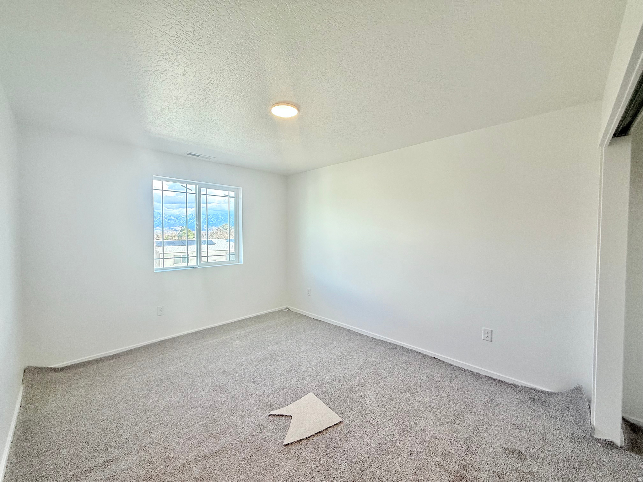 MAGNOLIA WEST - Residential