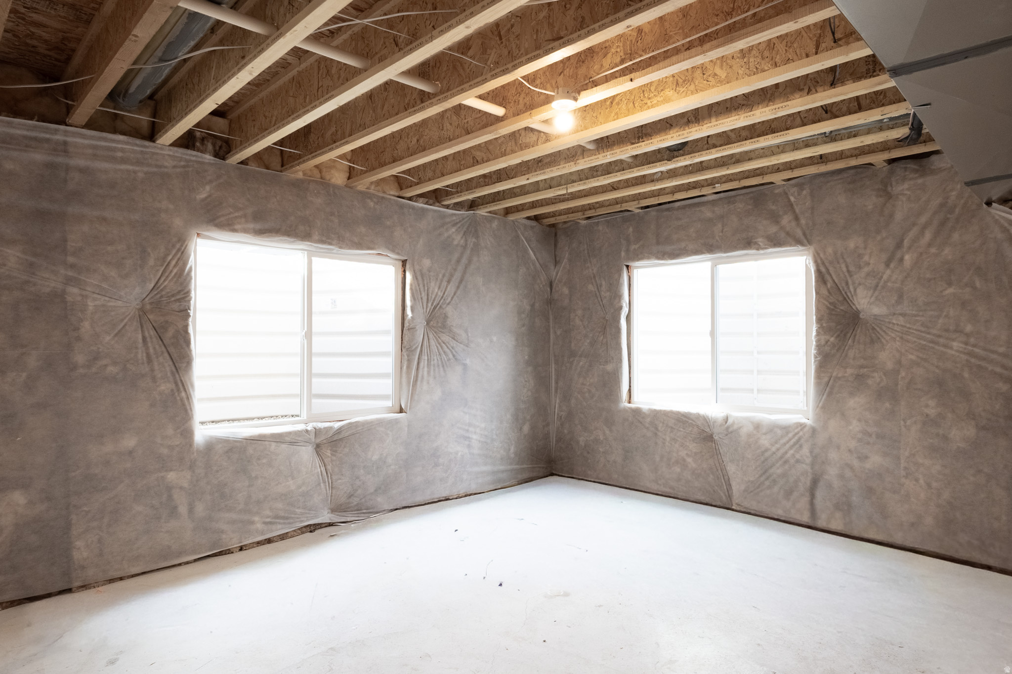 MAGNOLIA WEST - Residential