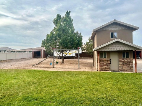 Tiny photo for 232 W 475 N, Enterprise, UT 84725 (MLS # 2178091)