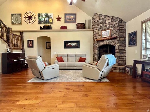 Tiny photo for 232 W 475 N, Enterprise, UT 84725 (MLS # 2178091)