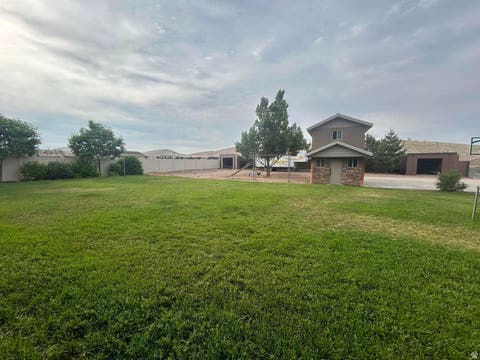 Tiny photo for 232 W 475 N, Enterprise, UT 84725 (MLS # 2178091)