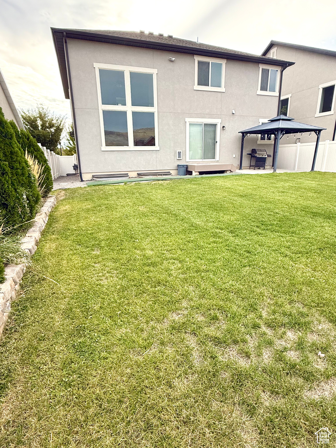 CREEK RIDGE - Residential