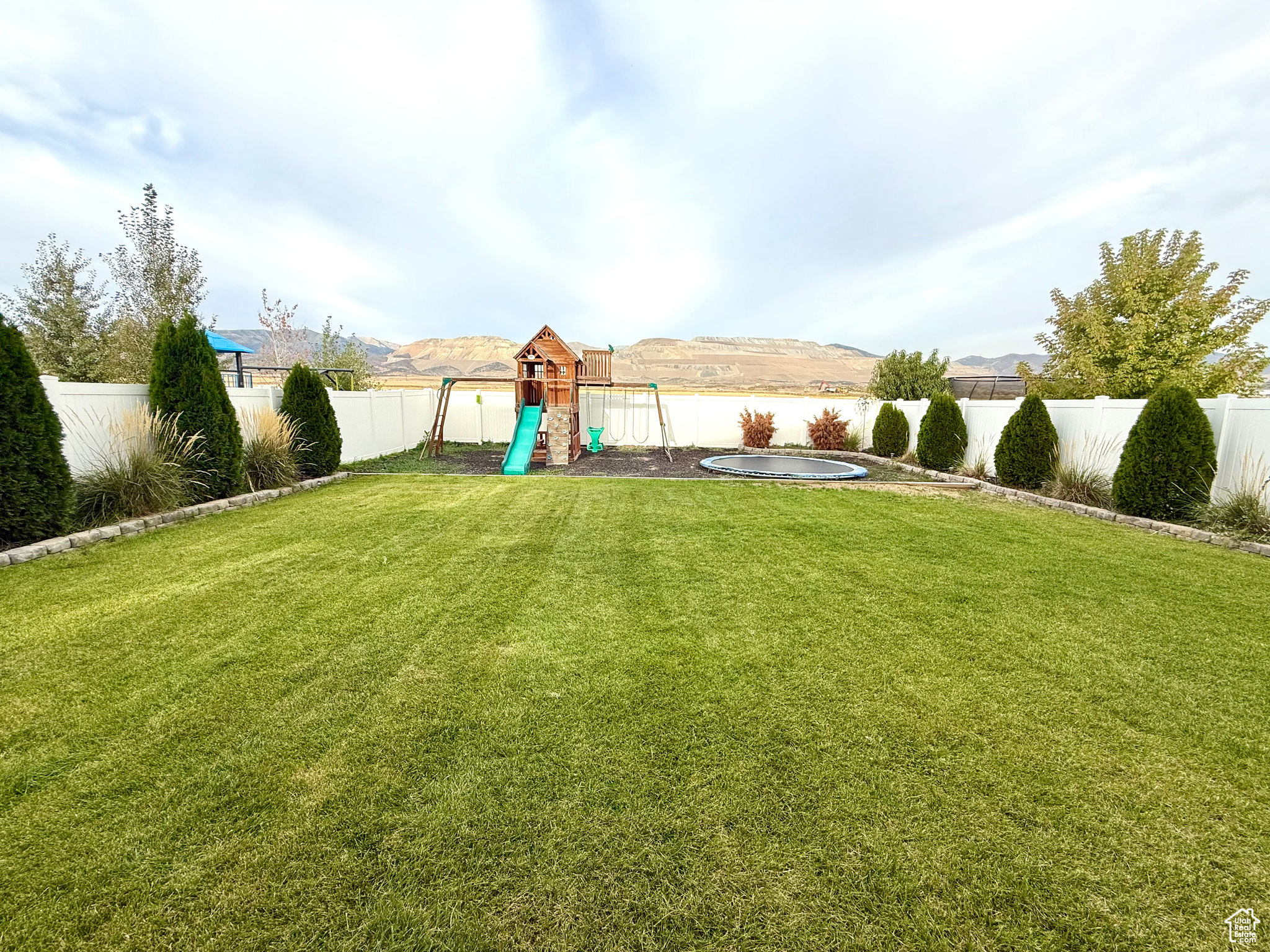 CREEK RIDGE - Residential